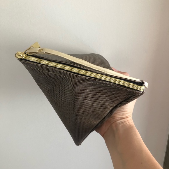 Triangle Wristlet - Picture 2 of 3
